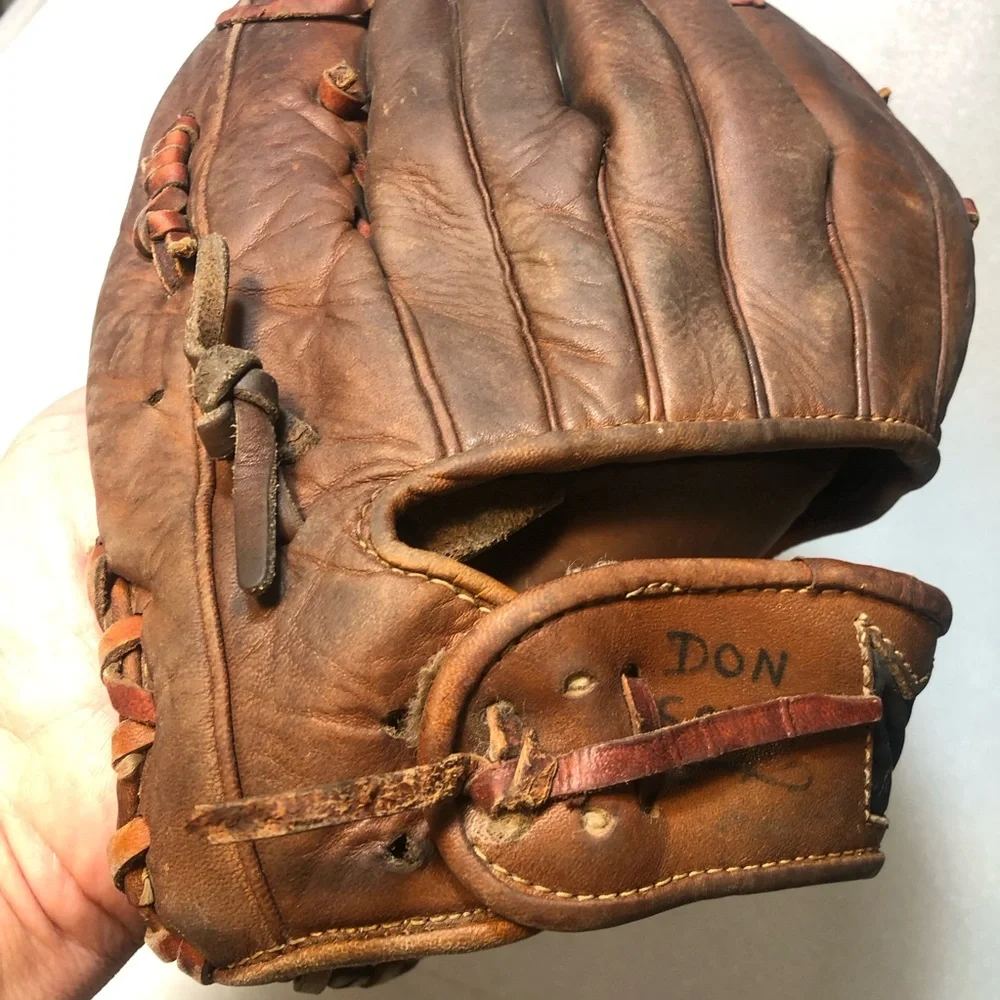 Vintage Town & Country Sports Master 533 Youth 11